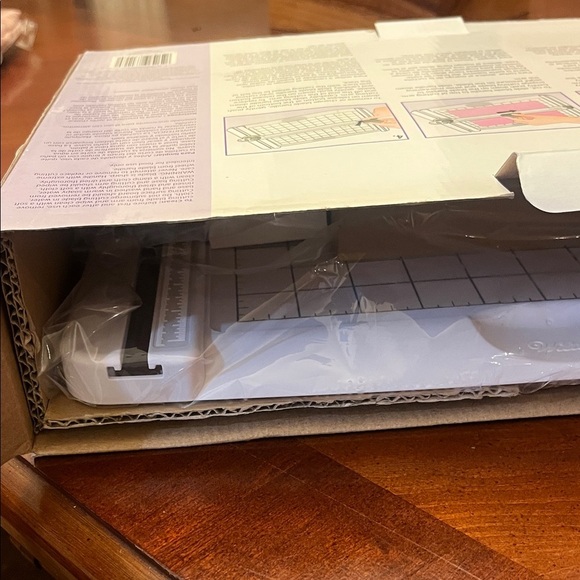 Wilton Slide-N-Cut Edge Cutter NWT - Picture 3 of 4